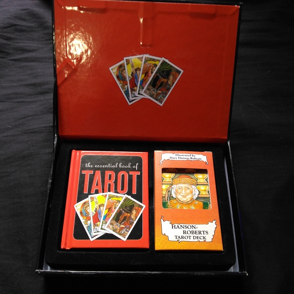 Hanson Roberts Tarot Deck